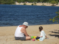 Rolf und Eleni am Strand vom Kahler See